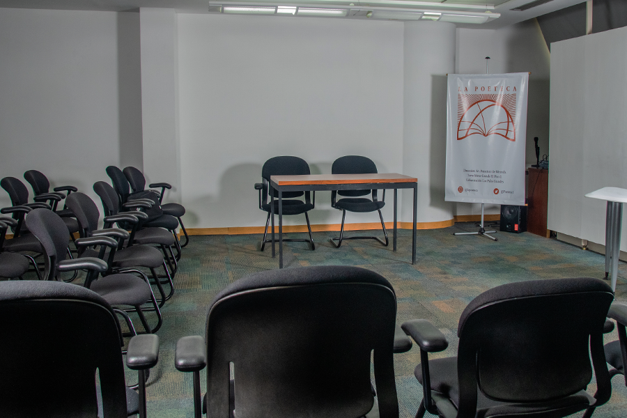 Salas de conferencia, clases y cursos en caracas La Poeteca